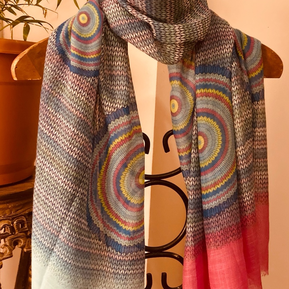 Spring Scarf - Picture 4 of 10